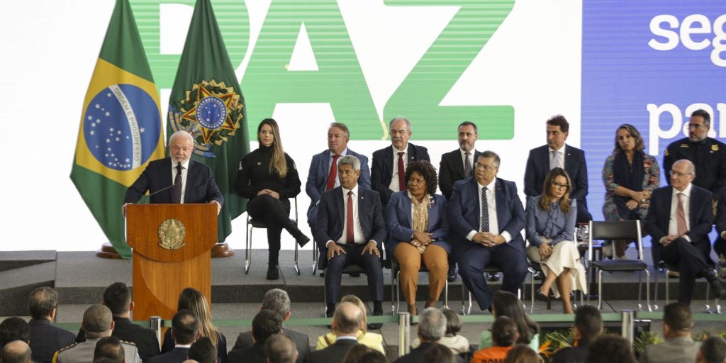 Governo lança o Programa de Ação na Segurança – Artigo de Exemplo