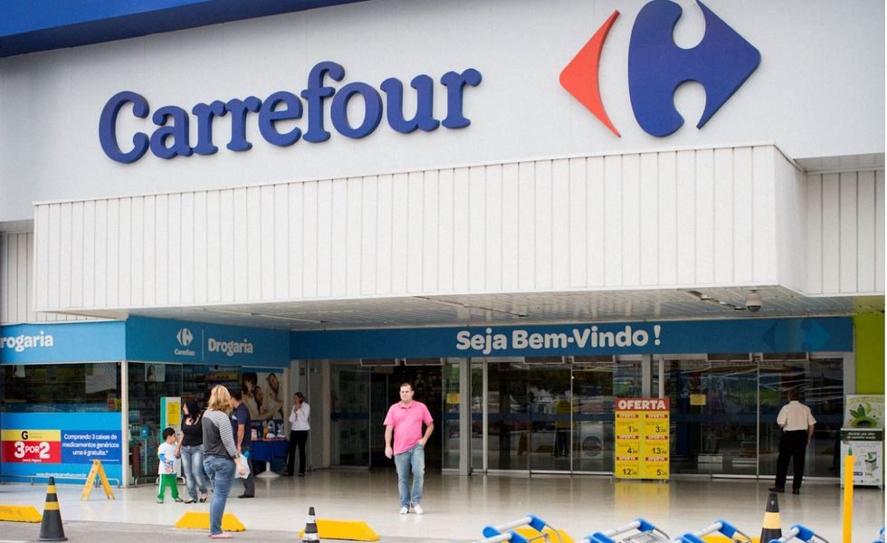 Carrefour fecha capital no Brasil e engrossa debandada da Bolsa
