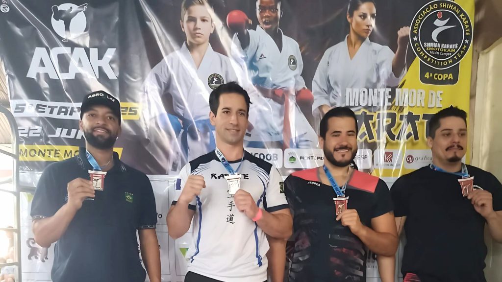 Karatê de Hortolândia conquista oito medalhas na 4ª Copa Monte Mor de Karatê