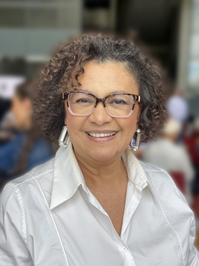 Maria Angela de Jesus é a primeira mulher a dirigir a TV Cultura