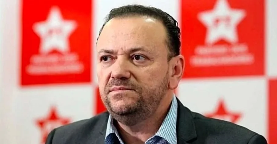 “PT precisa estar preparado para quando Lula desistir de disputar eleições”, diz novo presidente do partido