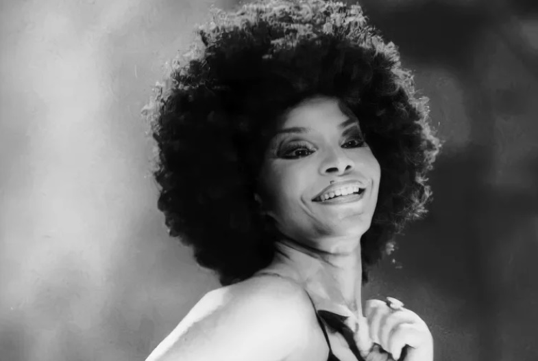 “Se Acaso Você Chegasse”: as várias versões da música que revelou Elza Soares