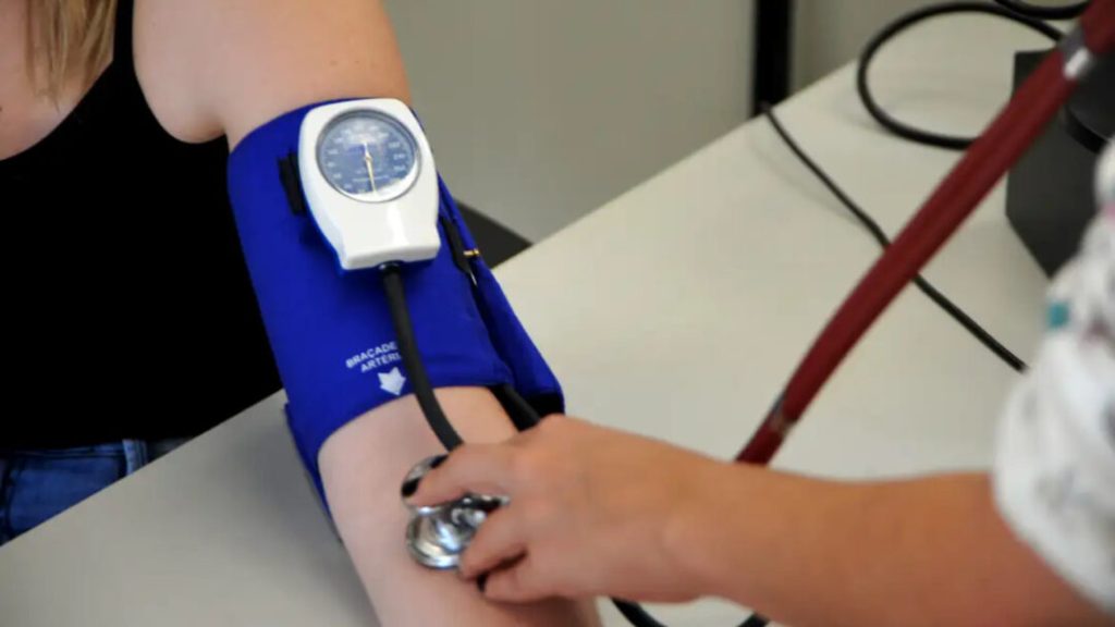 Pressão 12 por 8 passa a ser considerada pré-hipertensão