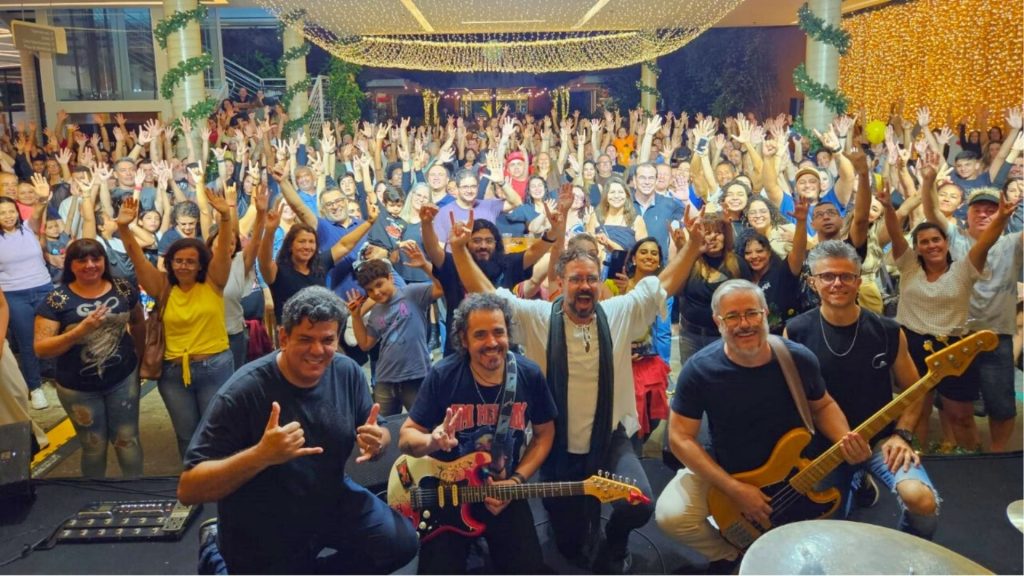 Show cover da Legião Urbana no Shopping ParkCity Sumaré