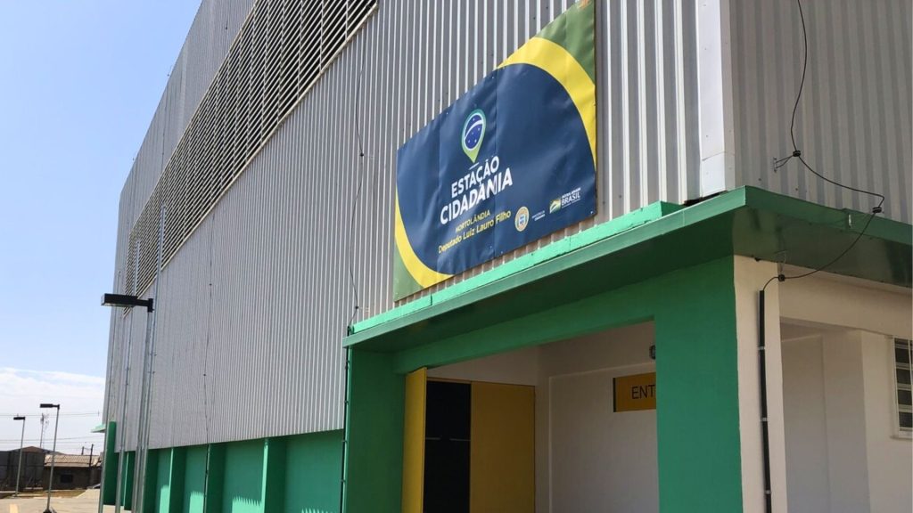 Prefeitura de Hortolândia entrega kits da Corrida Kids no Jardim Amanda