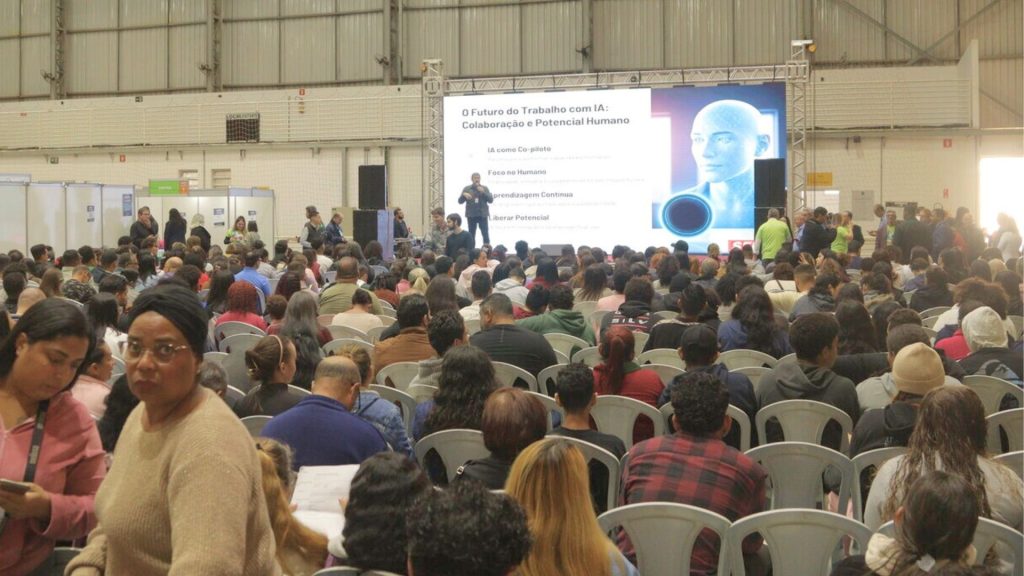 Hortolândia realiza 2º Feirão de Empregos na Estação Cidadania