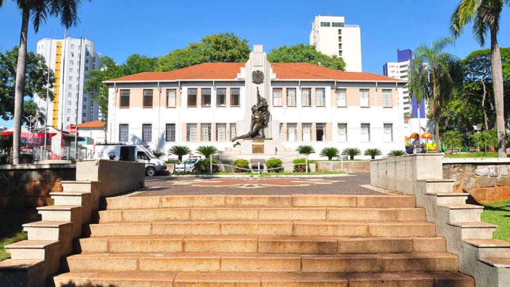 Biblioteca de Americana recebe novos encontros do Clube de Leitura e Cinema ‘Brecha’