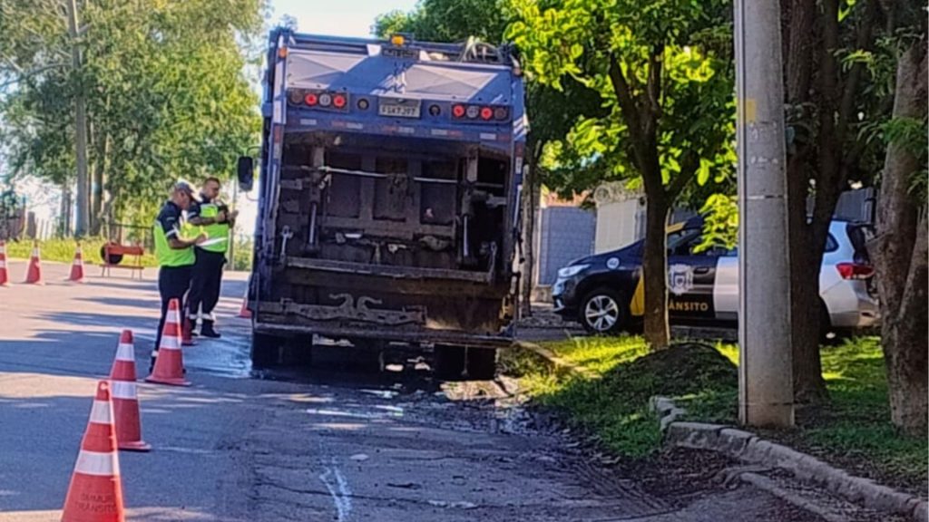 Sumaré: Operação Chorume multa nove veículos pesados em fiscalização
