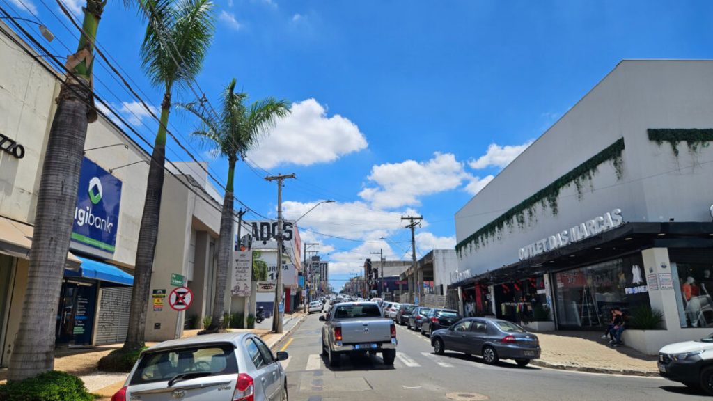 Primeira parcela do 13º salário ‘injeta’ R$ 170 mi na economia de Sumaré e fortalece comércio