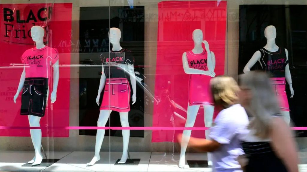 onde encontrar looks para o fim de ano com até 70% de desconto