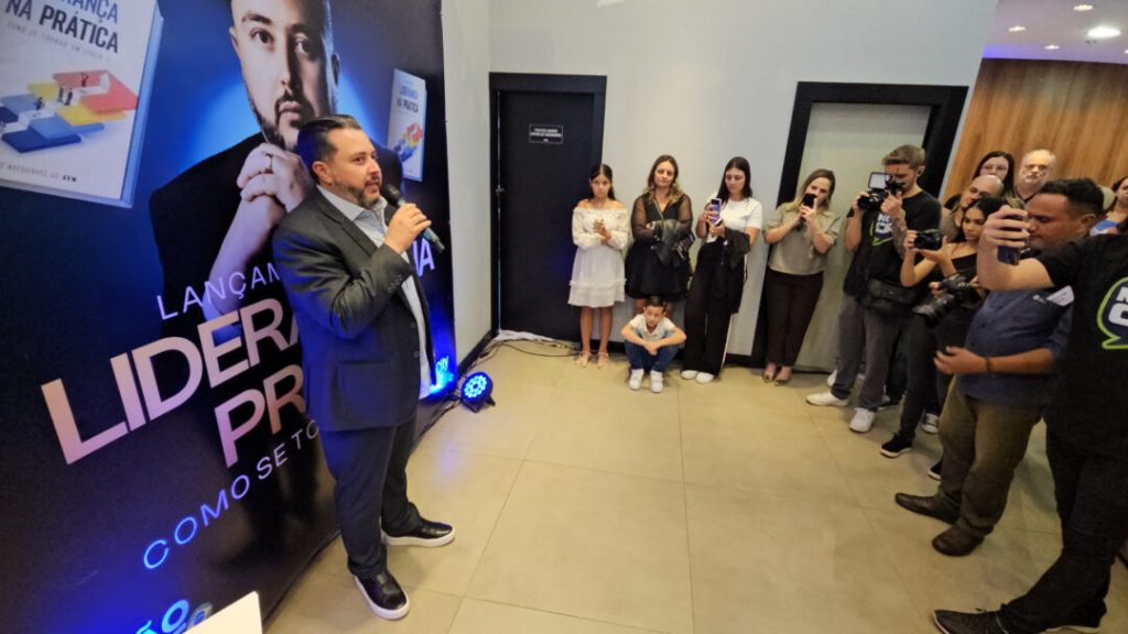 João Cleto fala de seu novo livro, ‘Liderança na Prática: Como se tornar um líder?’, lançado em Sumaré
