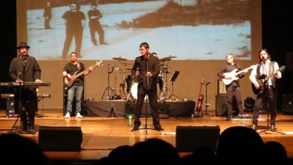 Bee Gees Forever embala o sábado à noite no Teatro Municipal de Americana